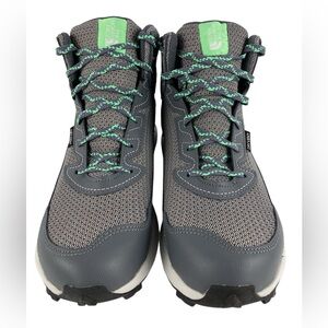 NWOT North Face Fastpack Hiker Mid Waterproof Boots Big Kids 7 EU 39 DryVent